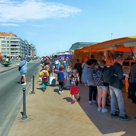 公寓 Lovely In 奥斯滕德