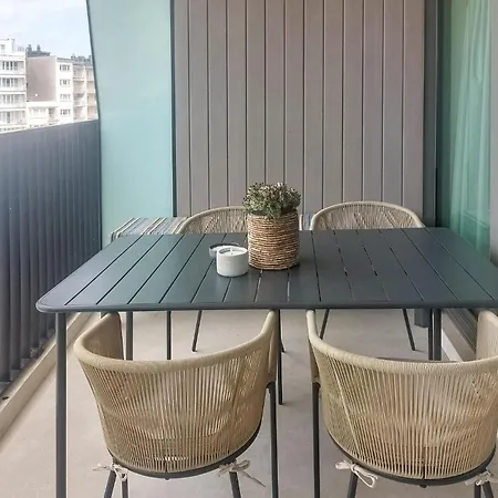 דירה Lovely In אוסטנדה