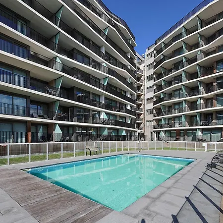 Lovely In דירה *